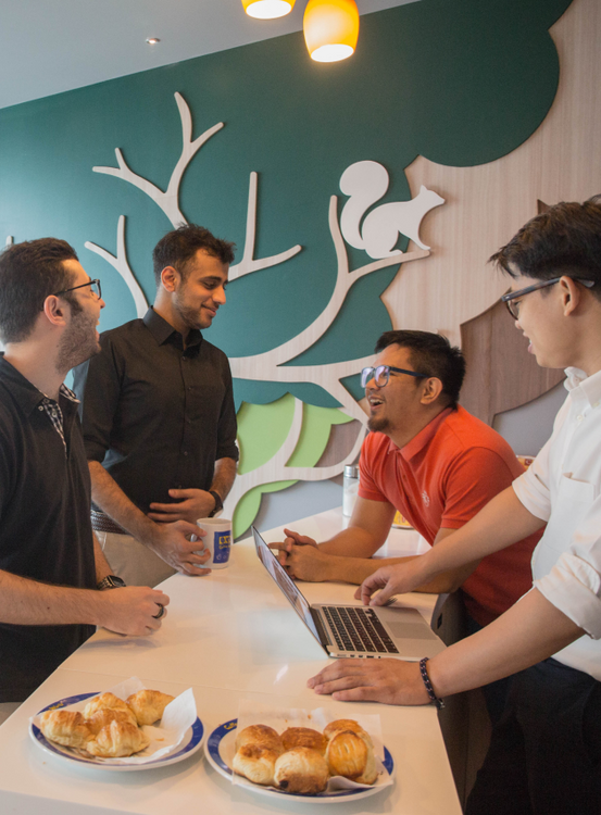 medium_life_At_the_office_3756